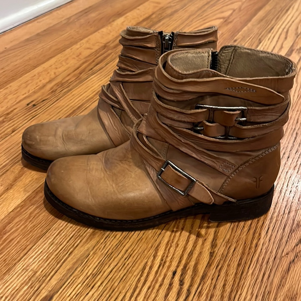 FRYE || Leather Moto Boots